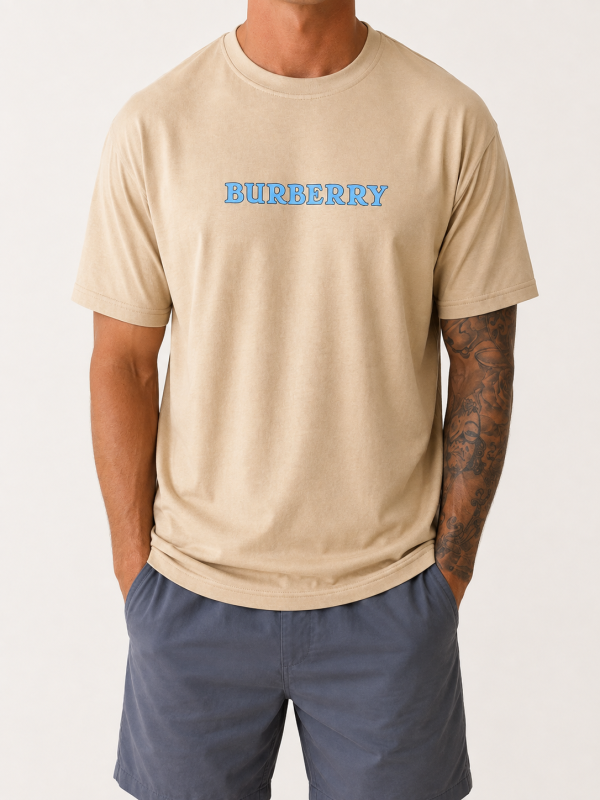 Burberry T-Shirt White – Knight Graphic view 1